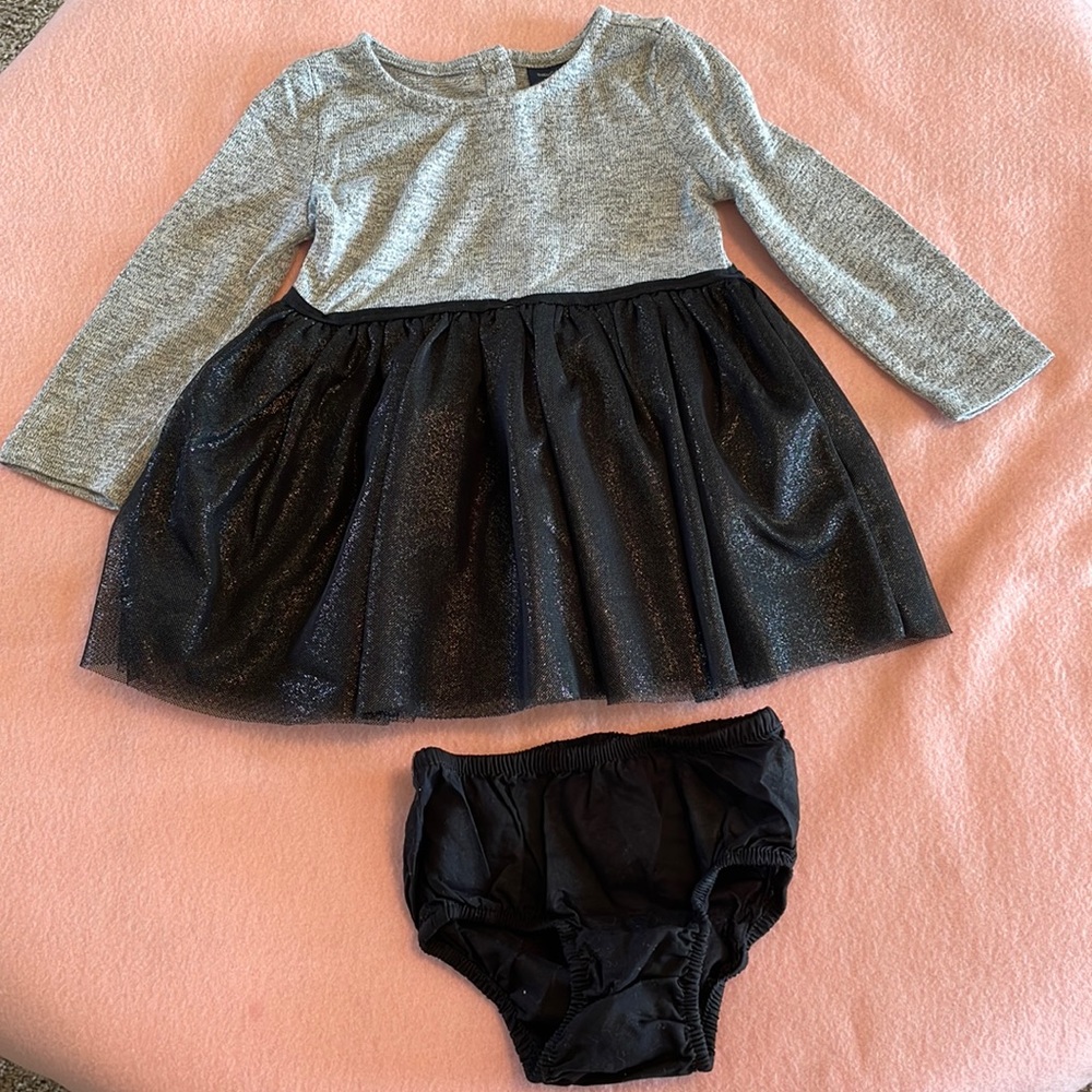 Baby Gap 2pc Dress Outfit size 12-18 months
